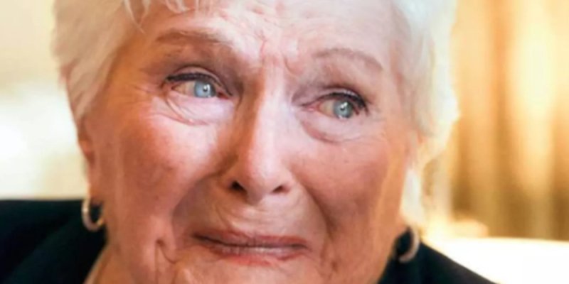 Line Renaud, des torrents de larmes