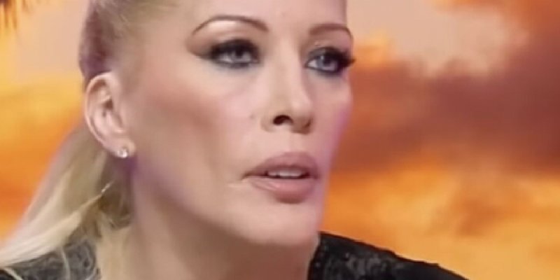 Loana hospitalisée pour un AVC ? 