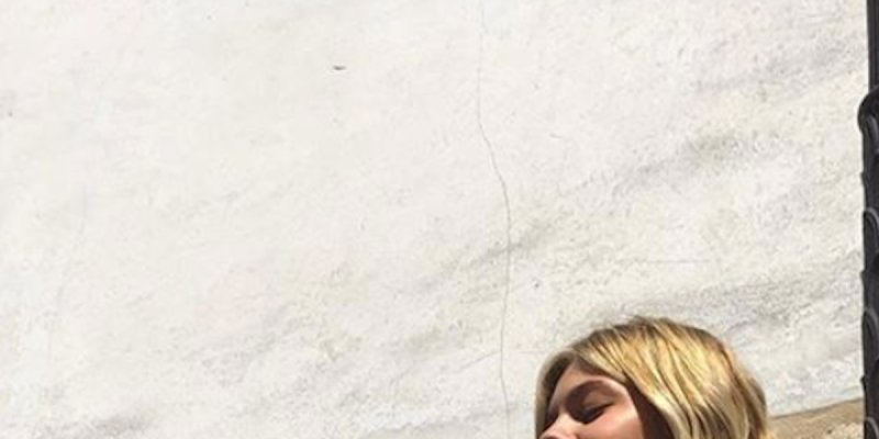 Louane - deux bébés dans l'année - la rumeur court (photo)