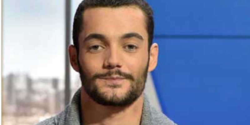 Louis Sarkozy cash sur son héritage et son père