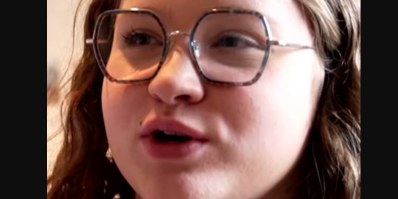 Manuela (The Voice 2024) éblouit Clara Luciana : un moment touchant à ne pas manquer (vidéo)