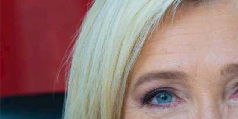Marine Le Pen frôle la mort- réaction blessante d'un prof