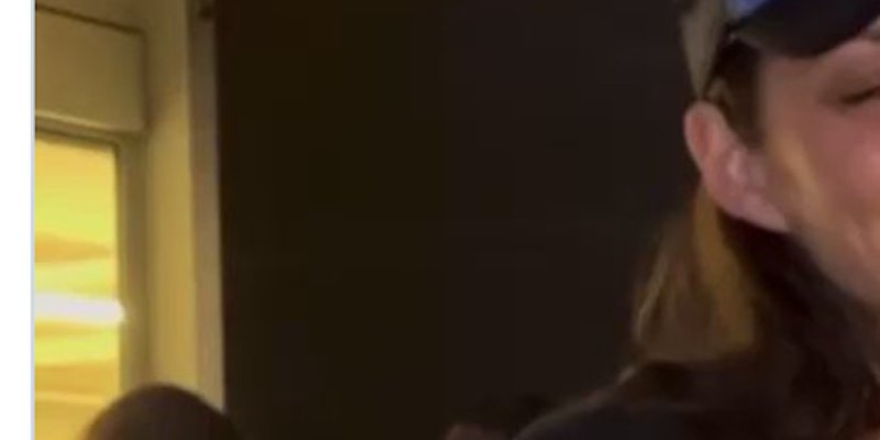 Marion Cotillard « intrigue » Guillaume Canet avec une fille, ce geste qui fait bau parler (vidéo)