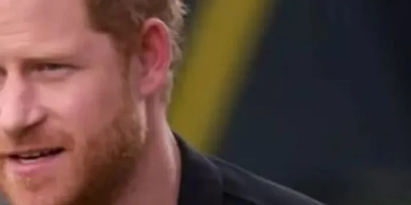 Meghan Markle a honte du Prince Harry, « misérable, tendu, boudeur »