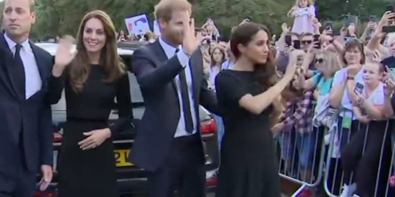 Meghan Markle mal à l'aise et perdue à Windsor, Prince Harry prend les choses en main (vidéo)