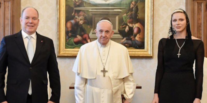 Message d'Albert et Charlène pour le Pape François
