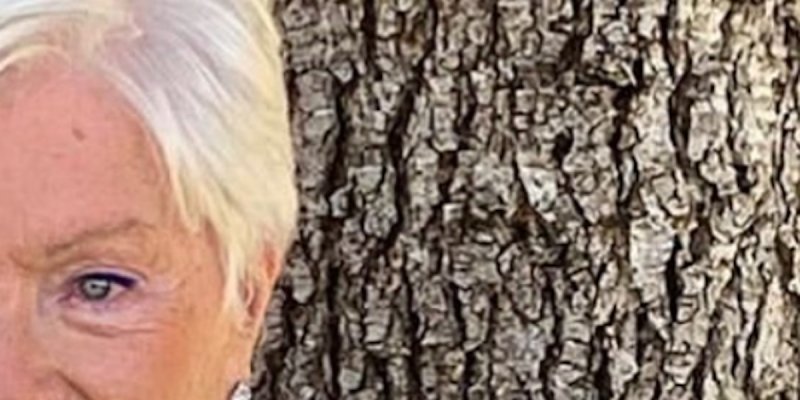 Muriel Robin, ménage à trois, elle s'installe chez Line Renaud