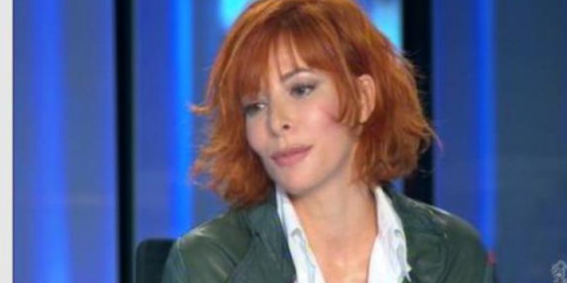 Mylène Farmer rassure ses fans : Pas de retraite en vue !