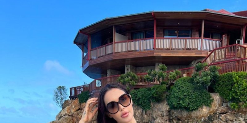 Nabilla Benattia, tension avec Rose Bertram, l'ex de Kylian Mbappé à St-Barth