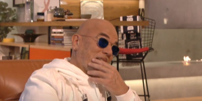 Pascal Obispo intrigue Sonia Mabrouk, révélations sur son lien mystique avec le nombre 23