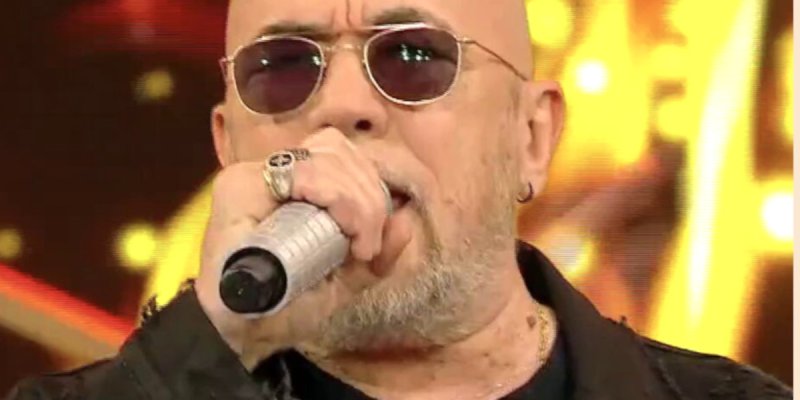 Pascal Obispo taquine son musicien après un petit raté dans N'oubliez pas les paroles !