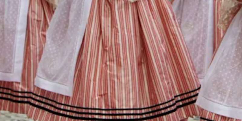 Caroline de Monaco - styliste du Palais, l'histoire secrète des robes conçues au mariage de Charlène
