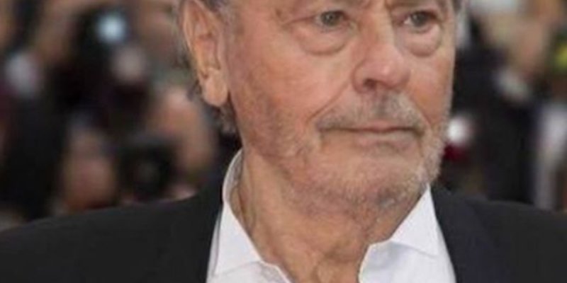 Nicolas Bedos, surprenant commentaire sur Alain Delon qui a régressé