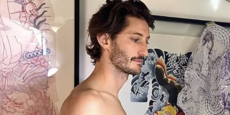 Pierre Niney a tenu sa promesse, ce deal avec Dimitri Rassam