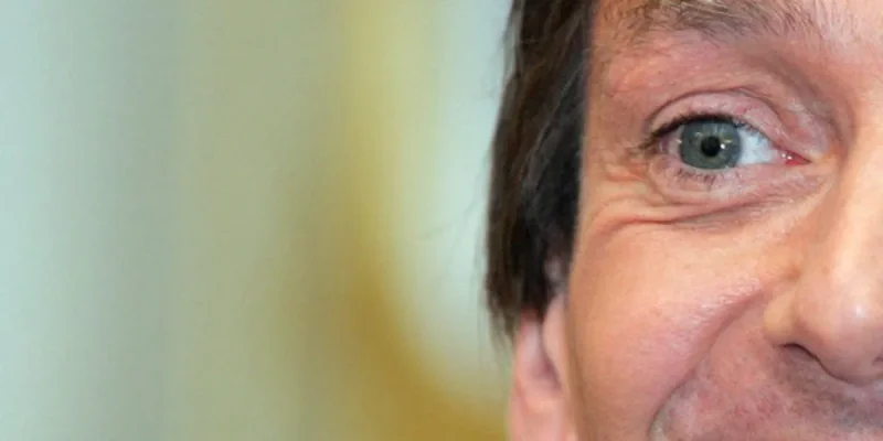 Pierre Palmade : La stratégie pour éviter la prison dévoilée dans C à Vous