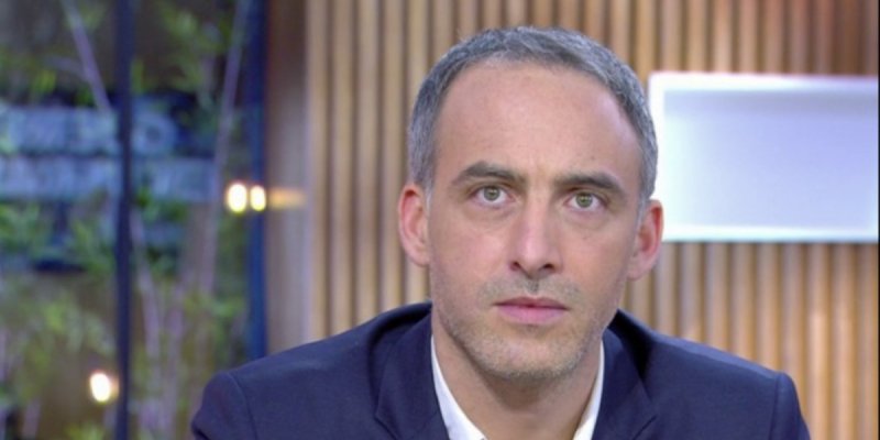 Raphaël Glucksmann évoque la mort de sa mère