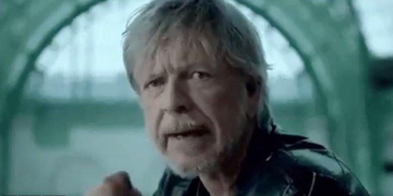 Renaud : L'alcoolisme, la voix abîmée, il lève le voile sur sa grande décision