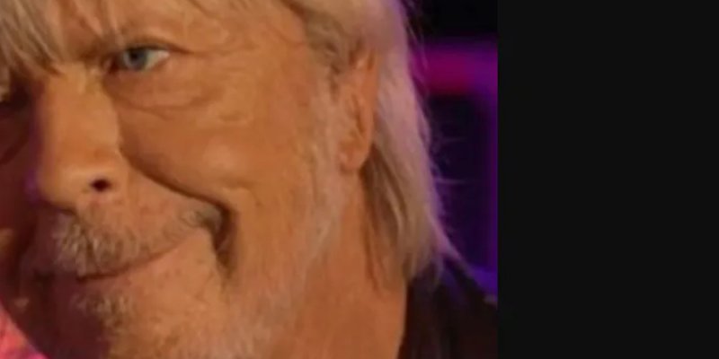 Renaud comblé en amour : Pourquoi sa compagne est surnommée Cerise ?
