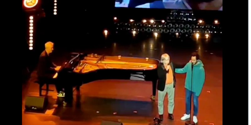 « Les larmes aux yeux », Renaud en difficulté, ses fans s'indignent après sa collaboration avec Vianney
