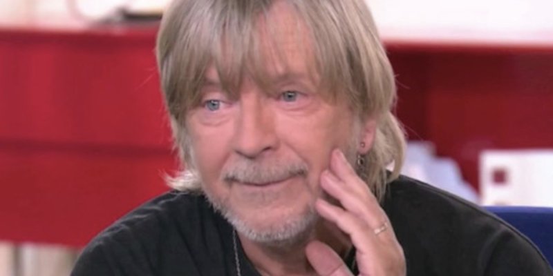 Renaud, un petit tacle contre son ex Romane Serda ?