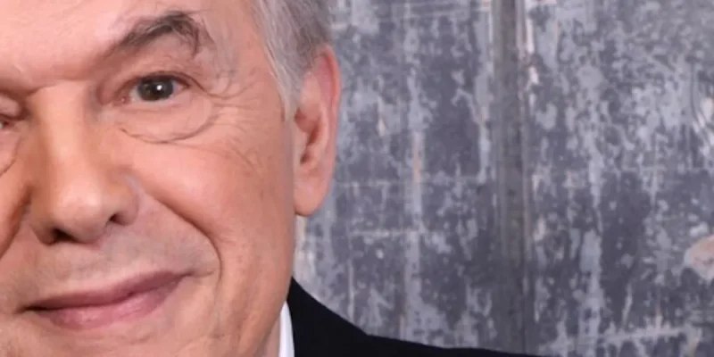 Salvatore Adamo : Un point de congestion pulmonaire perturbe la célébration de ses 80 ans