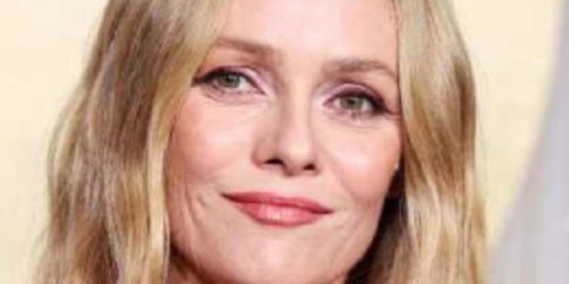 Samuel Benchetrit : son clin d'œil inattendu à Vanessa Paradis dans son dernier livre