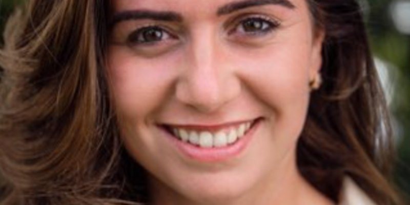 Compagne d'Éric Zemmour : Sarah Knafo obtient réparation pour photos volées