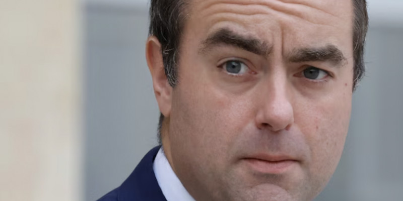 Sébastien Lecornu, son enfance pas comme les autres