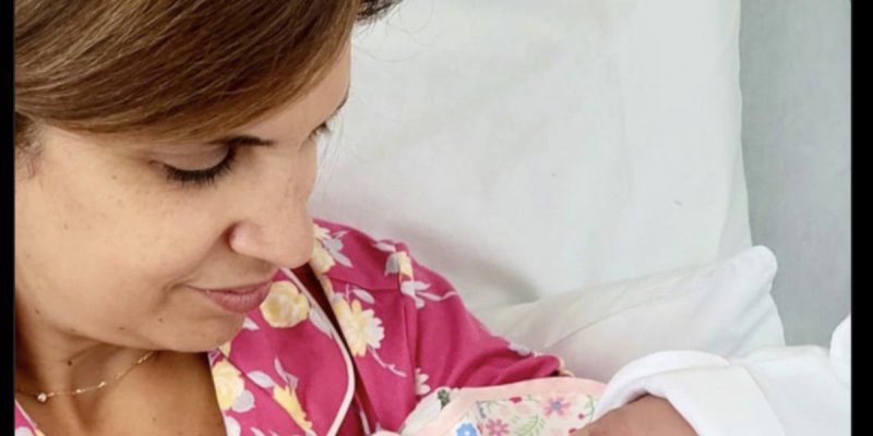 Sonia Mabrouk maman