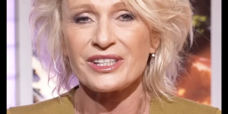 Sophie Davant : Son secret pour vivre sa sexualité après la ménopause