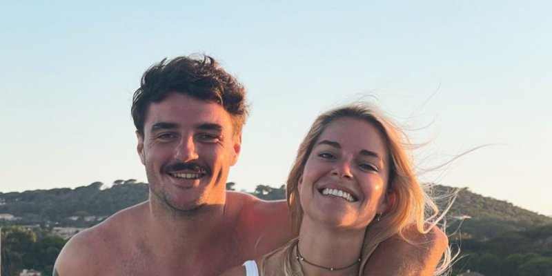 Sophie Tapie officialise avec Baptiste Germain, virée romantique à Saint-Tropez (photo)