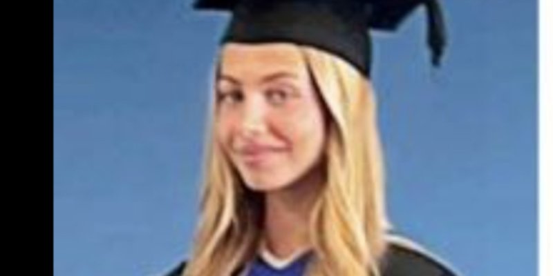 Stella Belmondo diplômée en sciences politiques 