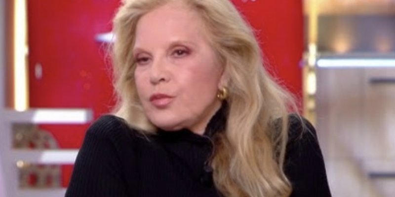 Sylvie Vartan : Les secrets de son mariage avec Tony Scotti