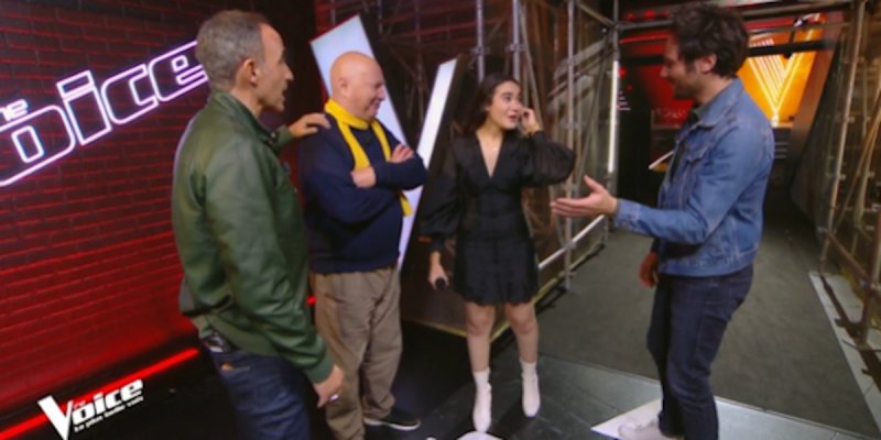 The Voice 2023 - Le père de Kiona lui met une pression intenable en direct, choque des internautes