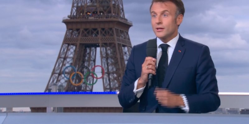Thomas Sotto met Emmanuel Macron hors de lui sur France 2