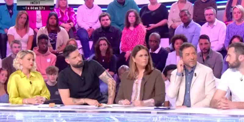 TPMP - Kelly Vedovelli - Anissa lui fait déjà de l'ombre, la guérilla alimentée par Cyril Hanouna