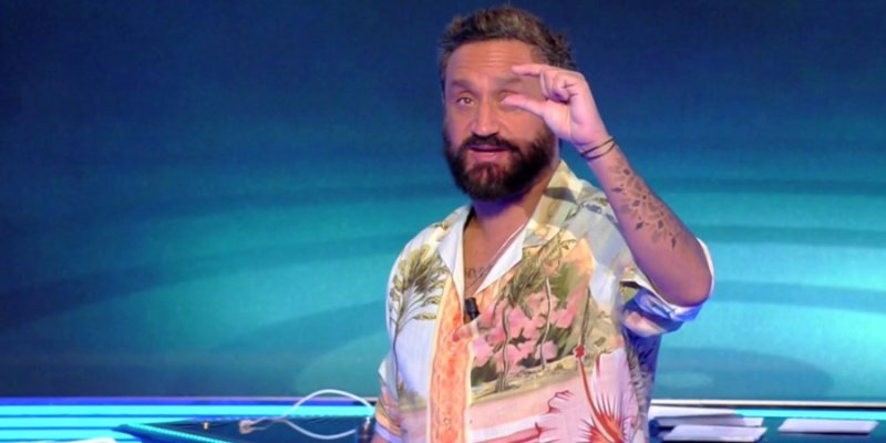 TPMP : Privilège pour Kelly Vedovelli ? Cyril Hanouna favorise-t-il sa compagne ?