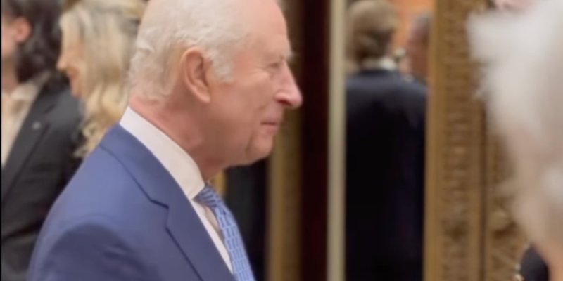 Une héroïne récompensée par Charles III après une attaque de crocodile
