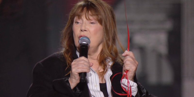 Vieillir n'est pas un crime : Jane Birkin, réplique aux critiques sur son apparence aux Enfoirés 2023 !