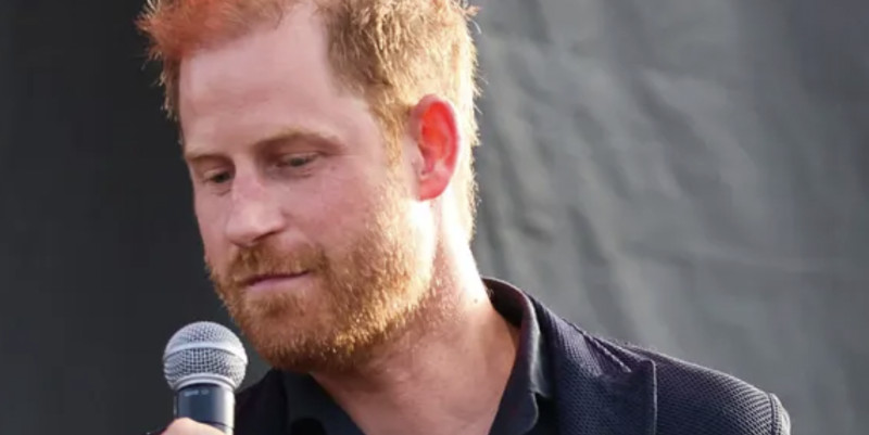Harry et Meghan Markle « dégoûtés » par Charles, terrible « trahison »
