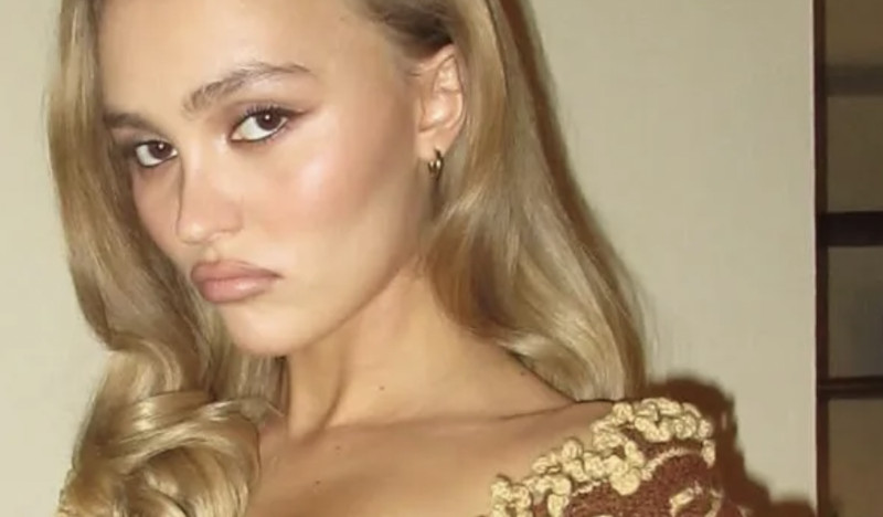 Lily-Rose Depp affronte les loups-garous avec Robert Eggers !