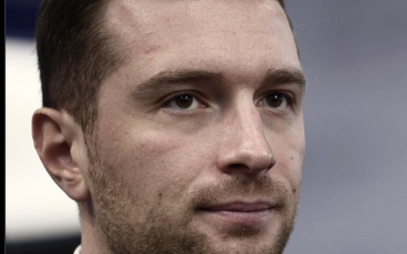 Jordan Bardella agressé deux fois en une semaine : farine puis œuf sur la tête !