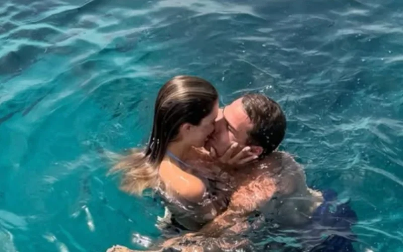Antoine Dupont publie enfin la photo qui confirme son histoire avec Iris Mittenaere