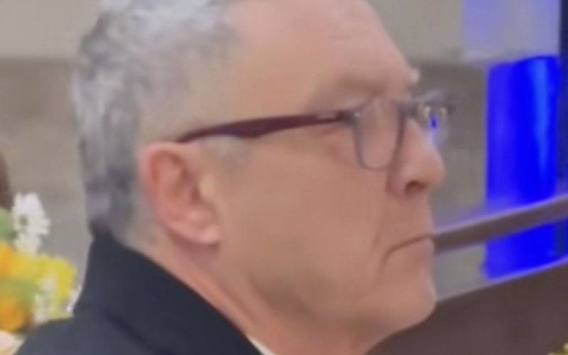 Obsèques de Brigitte Bardot : le malaise de son fils Nicolas