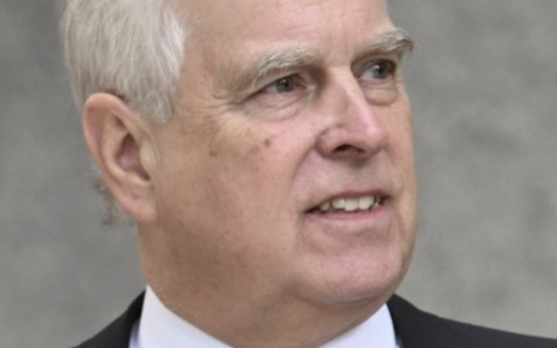 Le prince Andrew : le prix du silence imposé par le roi Charles 