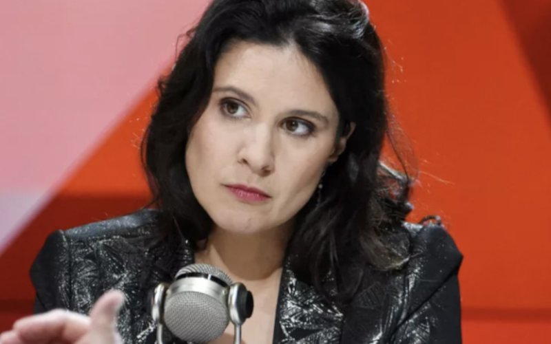 Comment Apolline de Malherbe jongle avec quatre enfants ?