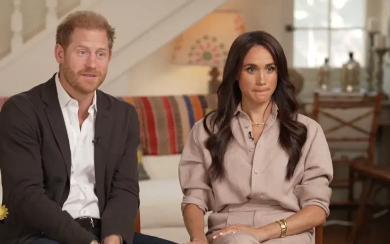 « Complot délirant » : Prince Harry et Meghan Markle ripostent violemment à Tom Bower