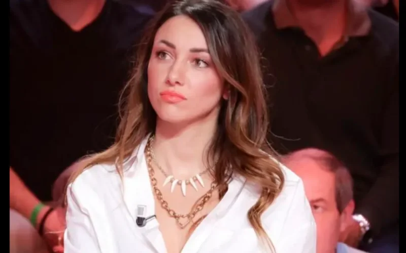 Delphine Wespiser cash sur Roger ! « Il a la totale : chimiothérapie et radiothérapie »