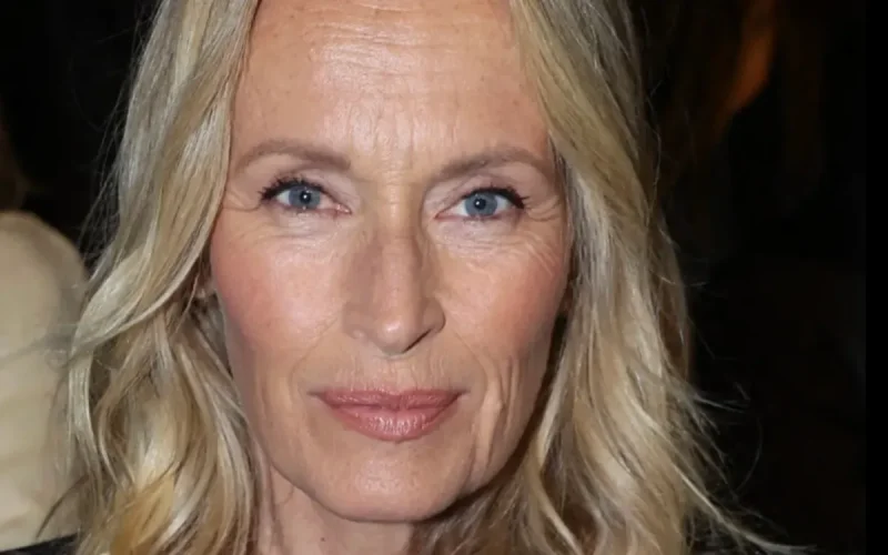 Estelle Lefébure : maternité à 44 ans… ce détail qui surprend