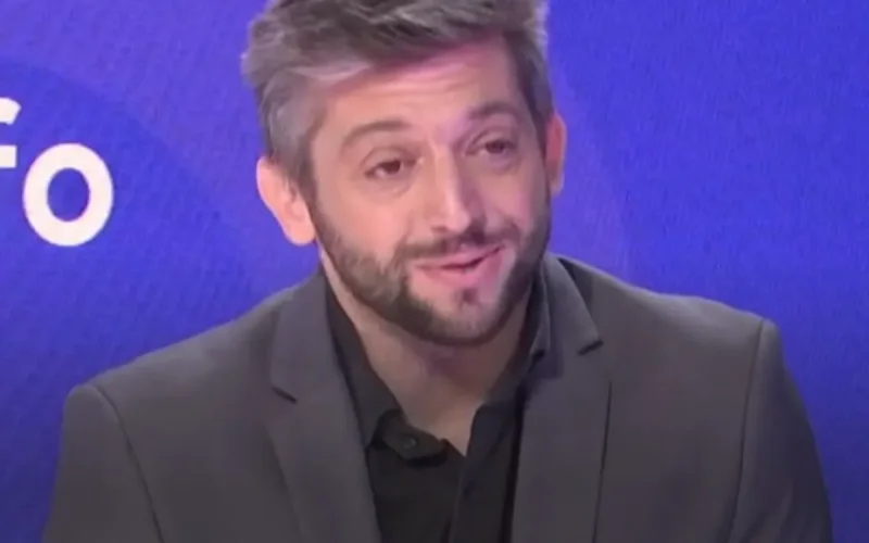 Évincé de Franceinfo, Paul Larrouturou adresse un message élégant à son successeur